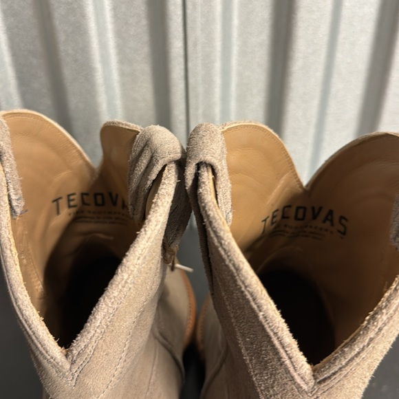 Handmade leather boots. Tecovas. Grey, suede booties. Size: 6 1/2 - Picture 9 of 13